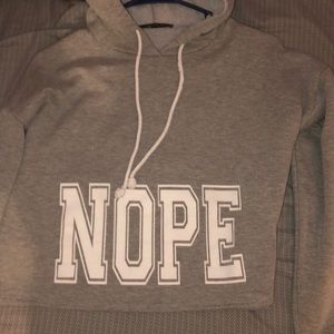 Cute crop/ long sleeve shirt